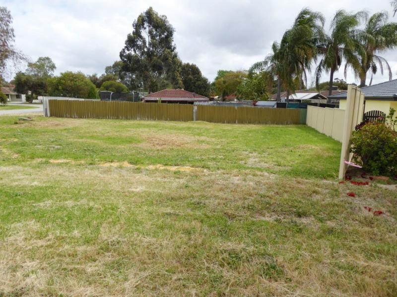 3A Barlee Way, Beechboro WA 6063