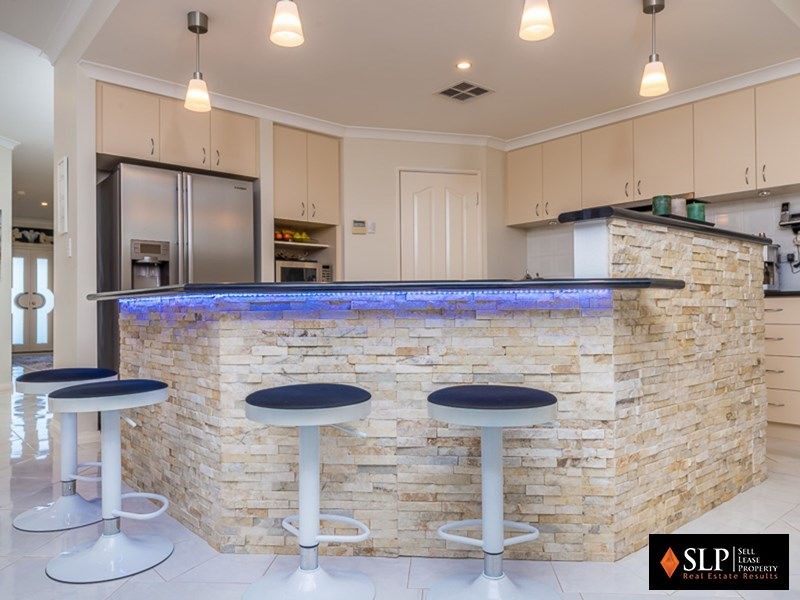 73 Regency Avenue, Madeley WA 6065