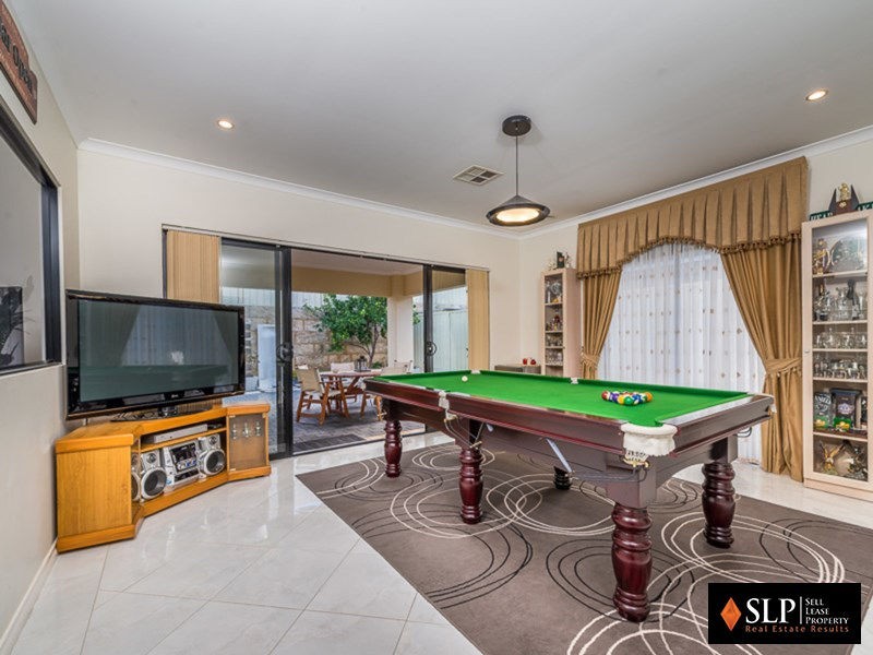 73 Regency Avenue, Madeley WA 6065