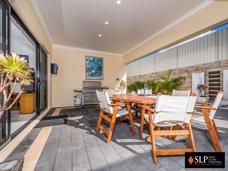 73 Regency Avenue, Madeley WA 6065