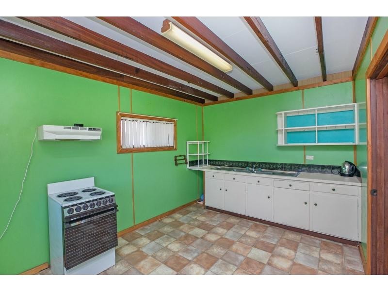 18 Lefroy Road, Yanchep WA 6035