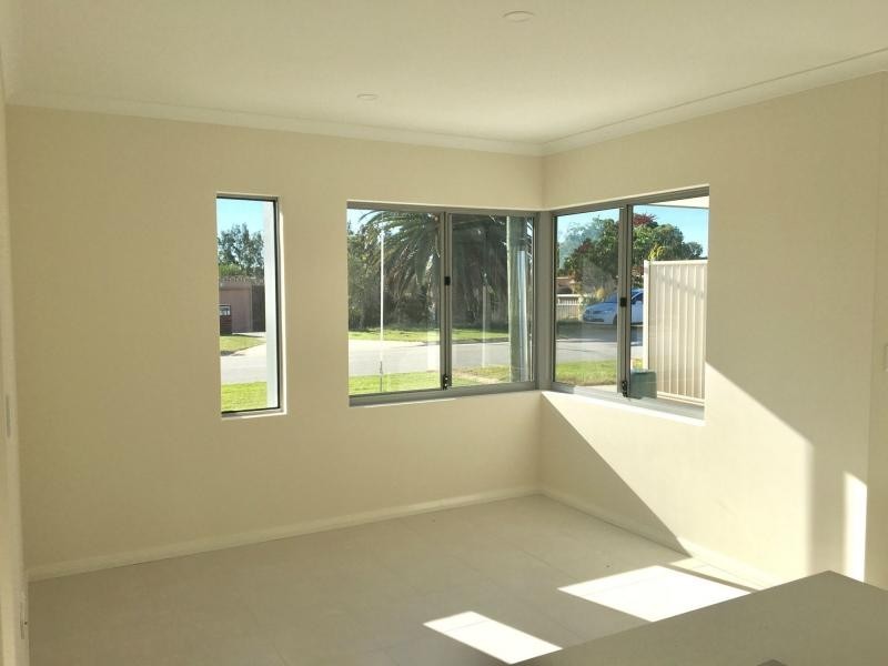 22 Observation Road, Craigie WA 6025