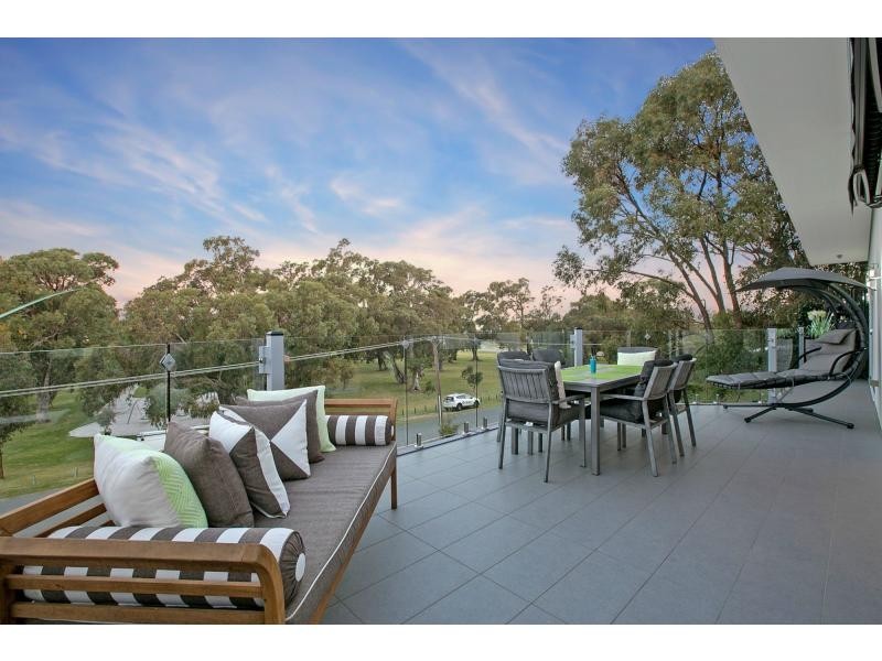 10 Hestia Way, San Remo WA 6210