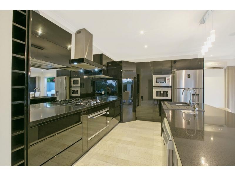 10 Hestia Way, San Remo WA 6210