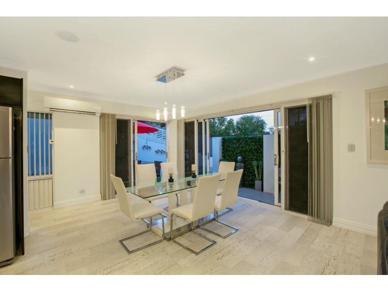 10 Hestia Way, San Remo WA 6210