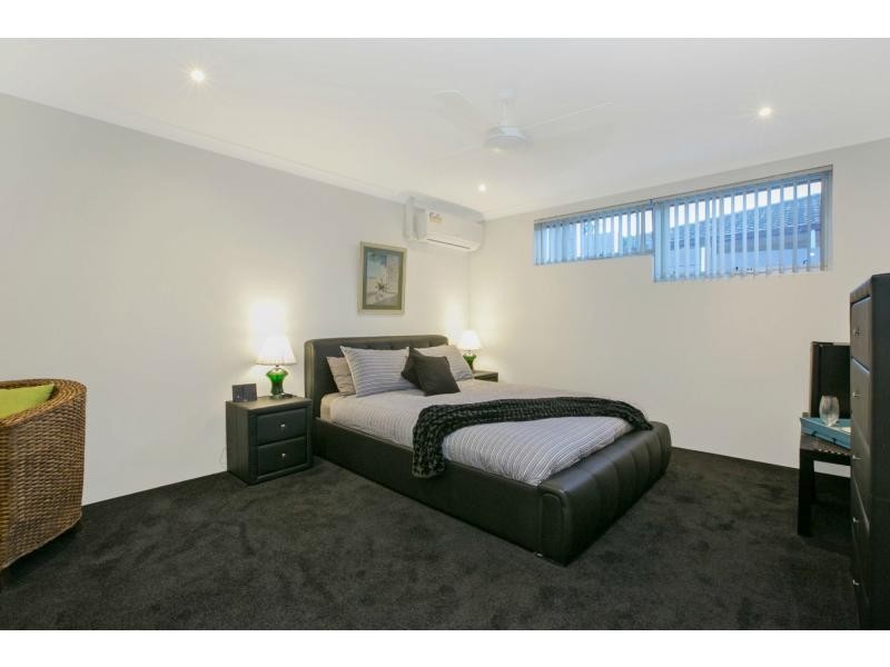 10 Hestia Way, San Remo WA 6210