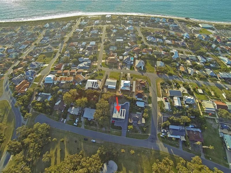 10 Hestia Way, San Remo WA 6210