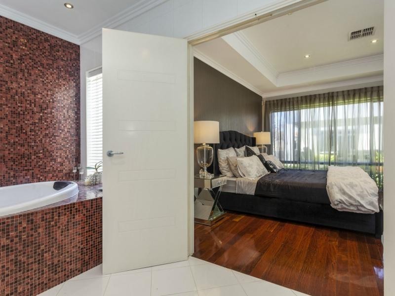 24 Ripple Way, Bateman WA 6150