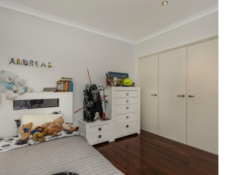 24 Ripple Way, Bateman WA 6150