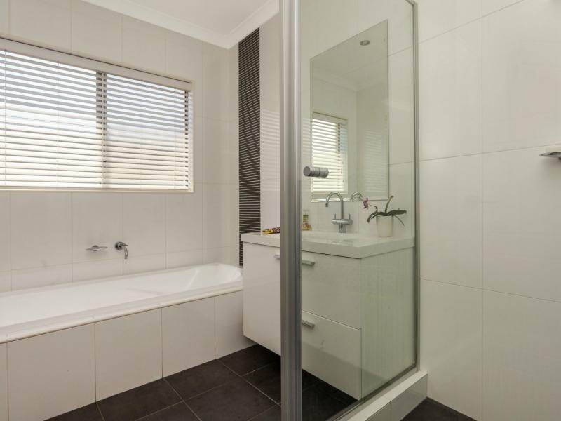 24 Ripple Way, Bateman WA 6150