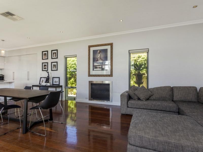 24 Ripple Way, Bateman WA 6150
