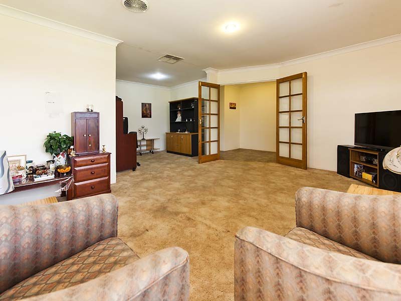 53 Chesterton Road, Bassendean WA 6054