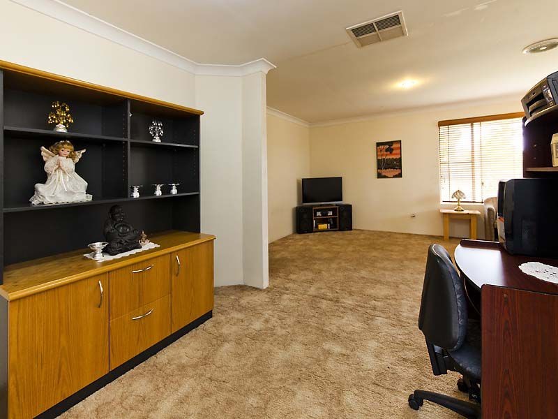 53 Chesterton Road, Bassendean WA 6054