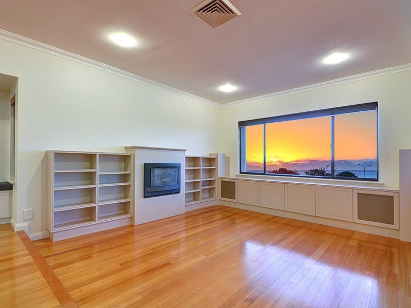 25 Long Reef Place, Hillarys WA 6025