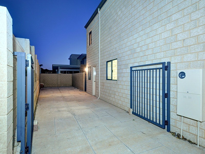 25 Long Reef Place, Hillarys WA 6025