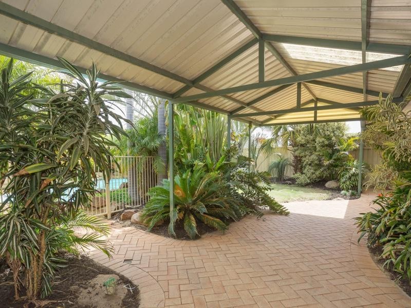 7 Alocasia Close, South Lake WA 6164