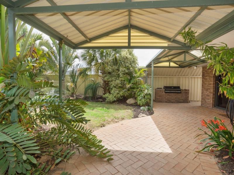 7 Alocasia Close, South Lake WA 6164