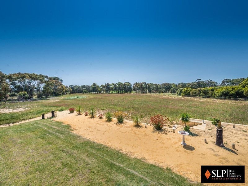292 Sovereign Hill Drive, Gabbadah WA 6041