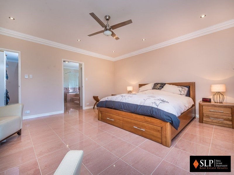 292 Sovereign Hill Drive, Gabbadah WA 6041