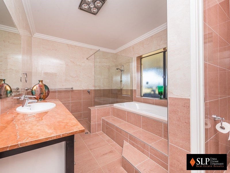 292 Sovereign Hill Drive, Gabbadah WA 6041