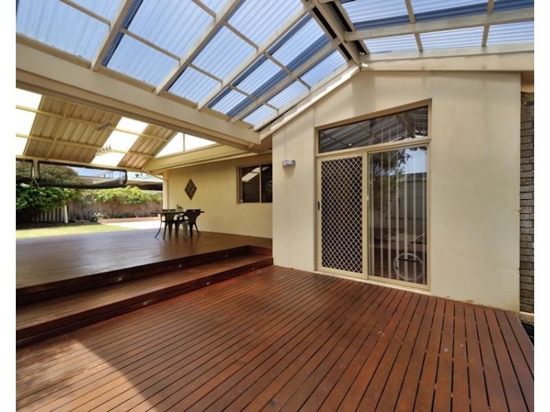 74 Unnaro Street, Hillman WA 6168