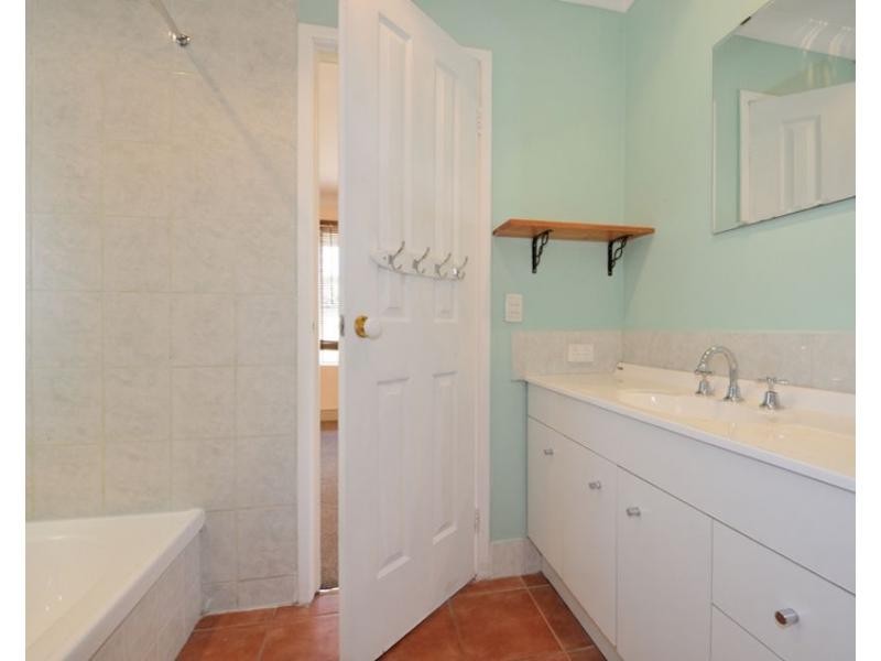 74 Unnaro Street, Hillman WA 6168