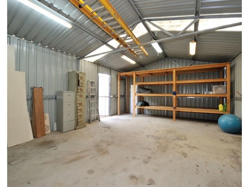 74 Unnaro Street, Hillman WA 6168