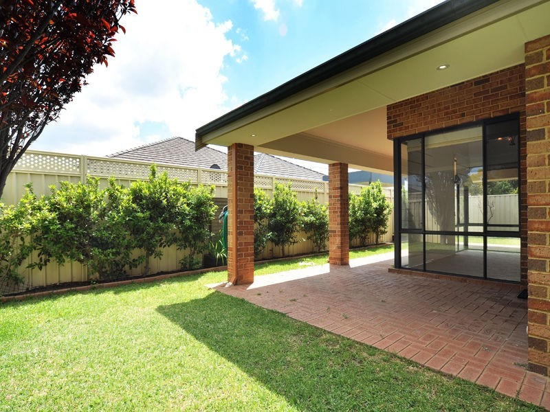 8 Nankeen Way, Gwelup WA 6018