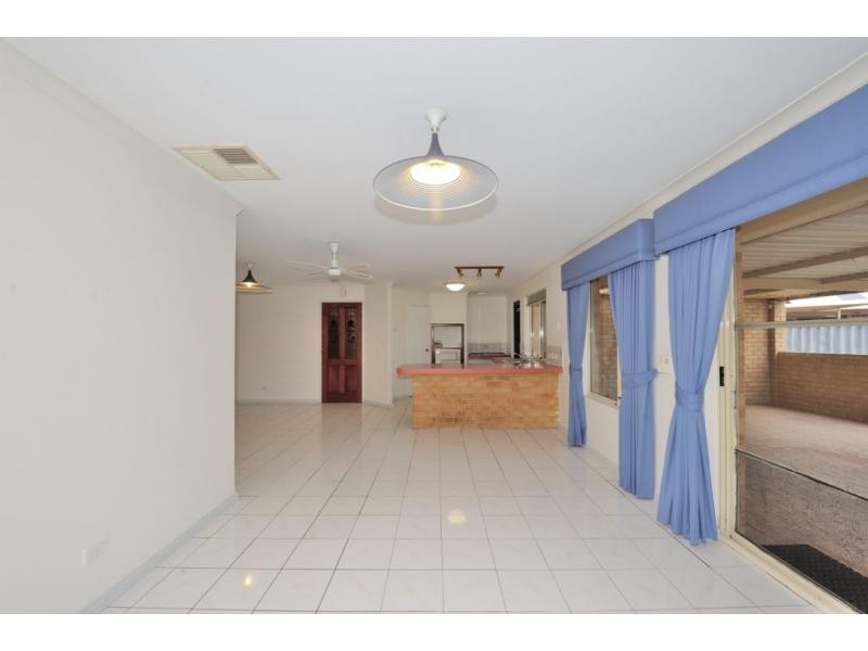 15 Elysee Court, Port Kennedy WA 6172