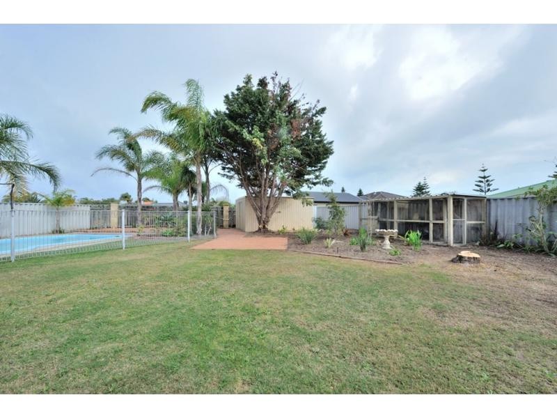15 Elysee Court, Port Kennedy WA 6172