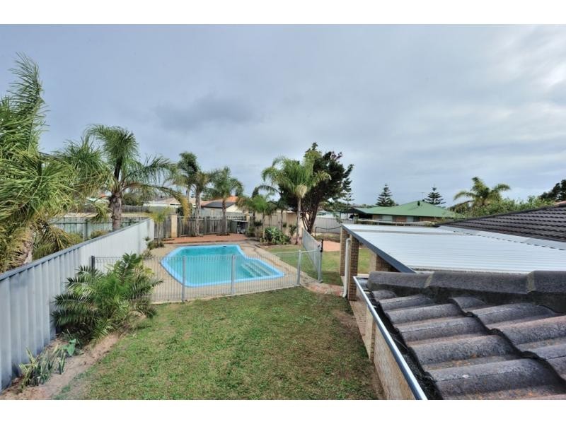 15 Elysee Court, Port Kennedy WA 6172
