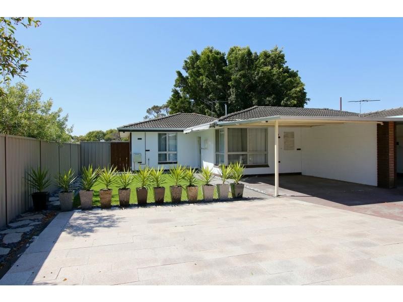 33 Sharon Drive, Carine WA 6020