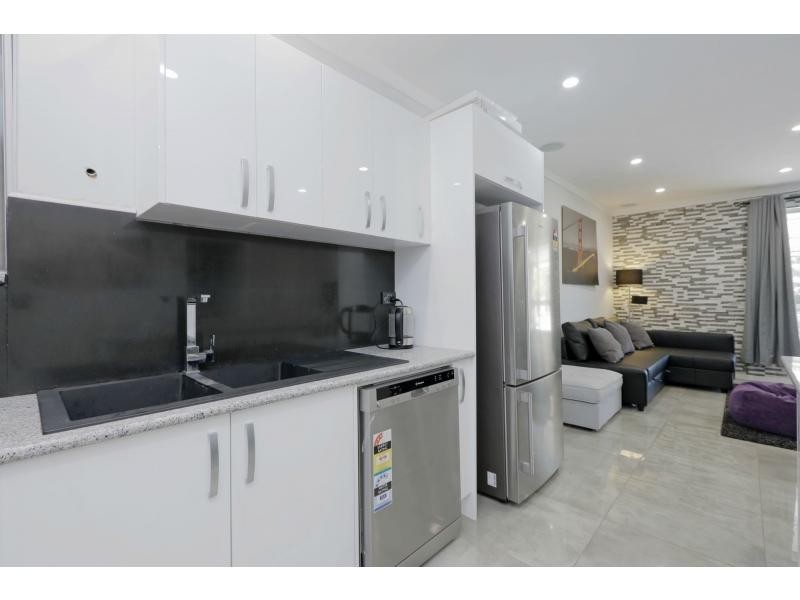 33 Sharon Drive, Carine WA 6020