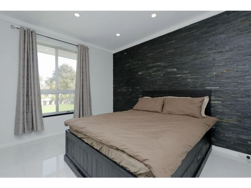 33 Sharon Drive, Carine WA 6020