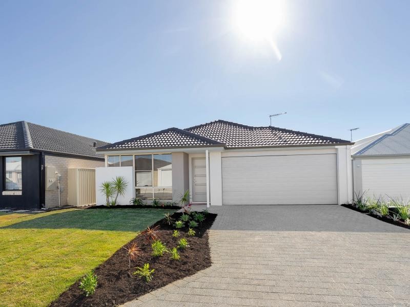 113 Sapphire Chase, Wellard WA 6170