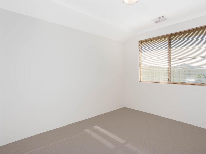 113 Sapphire Chase, Wellard WA 6170