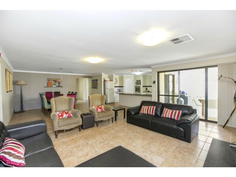 19 Tyringa Crescent, Burns Beach WA 6028