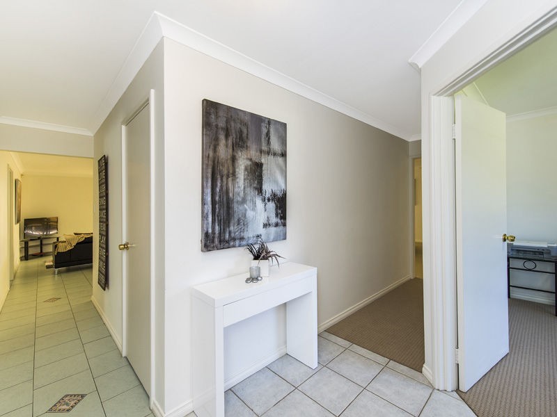 1/14 Forward Street, Manning WA 6152