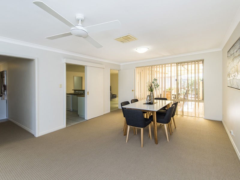 1/14 Forward Street, Manning WA 6152