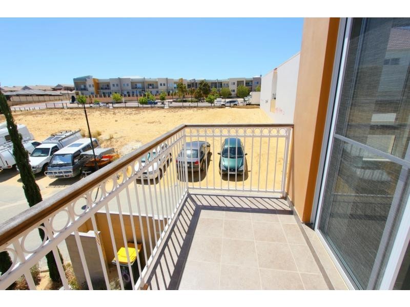 3/253 Ocean Keys Boulevard, Clarkson WA 6030