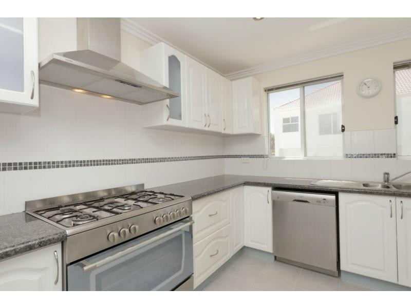 3/253 Ocean Keys Boulevard, Clarkson WA 6030