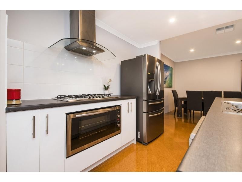 87 Lafayette Avenue, Harrisdale WA 6112