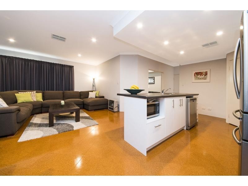 87 Lafayette Avenue, Harrisdale WA 6112