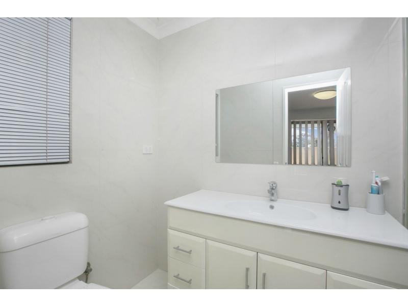 2 Sentron Place, Merriwa WA 6030