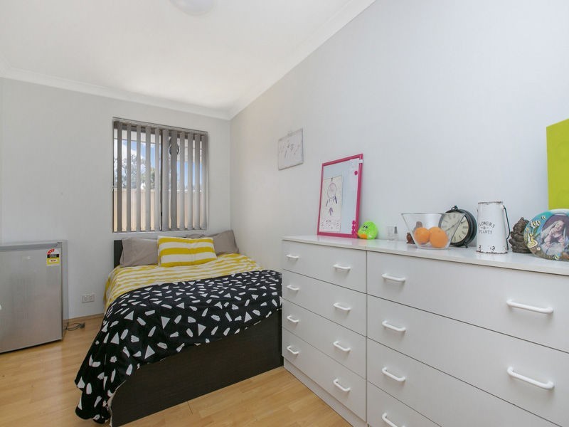 2 Sentron Place, Merriwa WA 6030