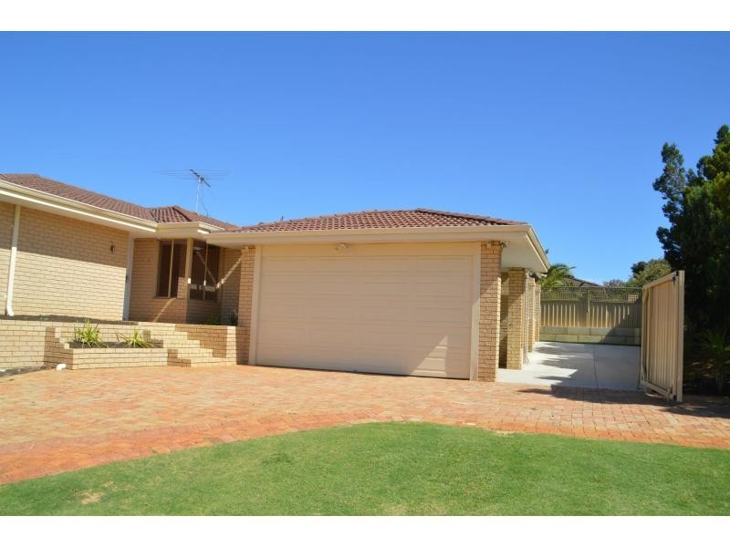 2 Sentron Place, Merriwa WA 6030