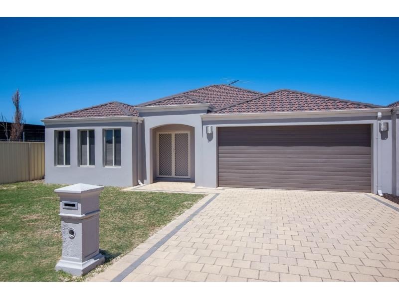 24 Braemount Road, Darch WA 6065