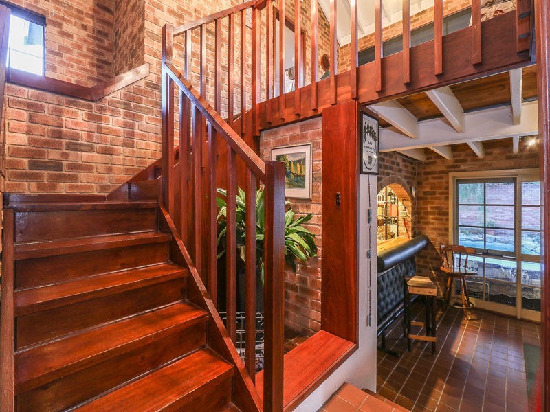 14 Anzac Terrace, Bassendean WA 6054