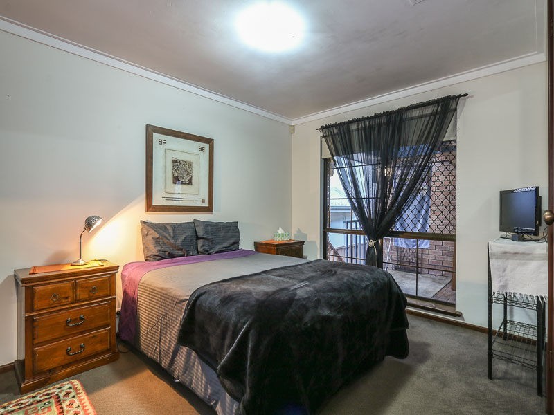 14 Anzac Terrace, Bassendean WA 6054