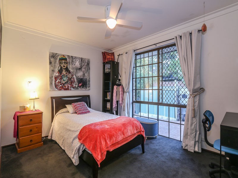 14 Anzac Terrace, Bassendean WA 6054